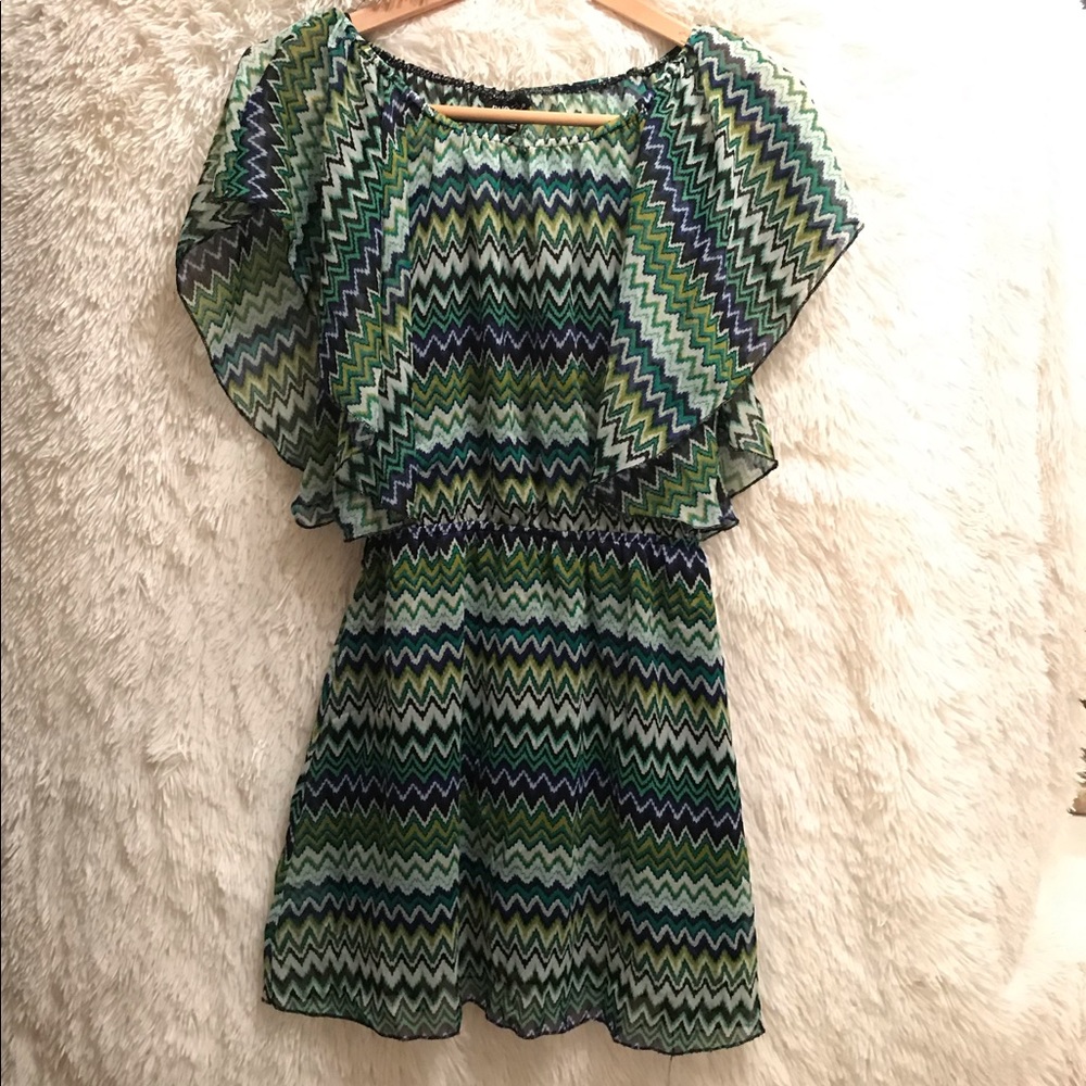 Rue 21 green navy white chevron dress size small